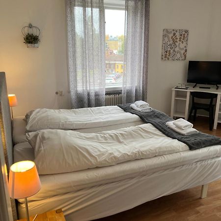 Vaesterhoejdsgarden Skövde Kültér fotó